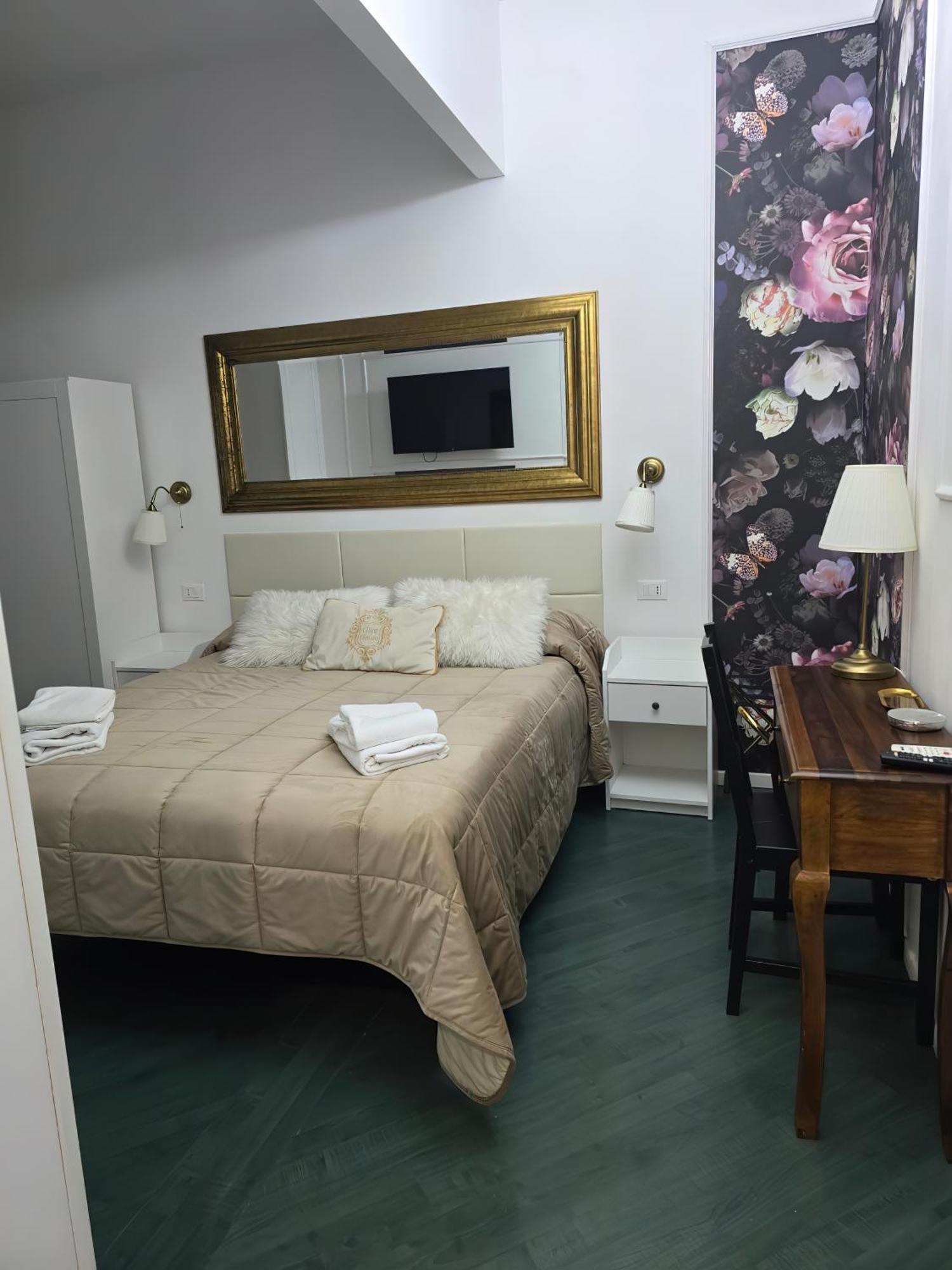 Hotel Glint House Roma Zewnętrze zdjęcie